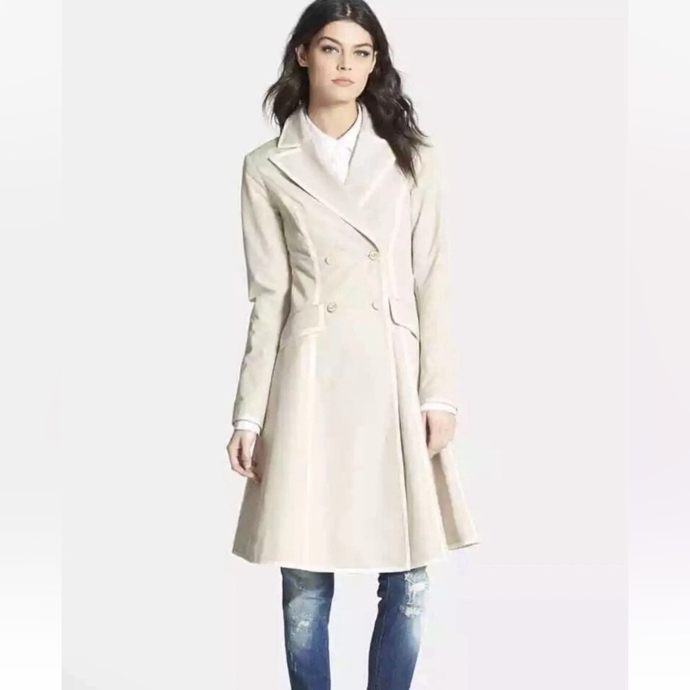 Sarah Jessica Parker SJP trench coat 2